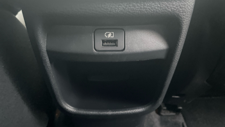 Nissan Juke 1.0 DiG-T 114 N-Connecta 5dr Petrol Hatchback